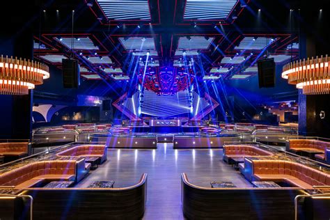 Zouk las vegas - Jan 25, 2024 · Thursday – Sunday. Zouk Las Vegas is a brand-new nightclub located at Resorts World. It’s a big place, covering 26,060 square feet, and it’s all about dance music. They’ve used cutting-edge technology to make it the most advanced nightclub in Las Vegas. It can hold up to 2,160 people who want to have a good time. 